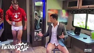 Shifty Dante Colle Gets Extra Horny While His Swain Nic Sahara Gives An Interview Be advisable for A Pursuit - TWINKPOP