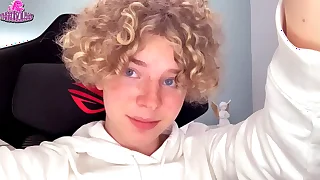 Kudi CUM show